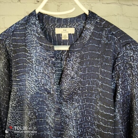 H HALSTON Blue Print Tunic Blouse Top L - Picture 3 of 8